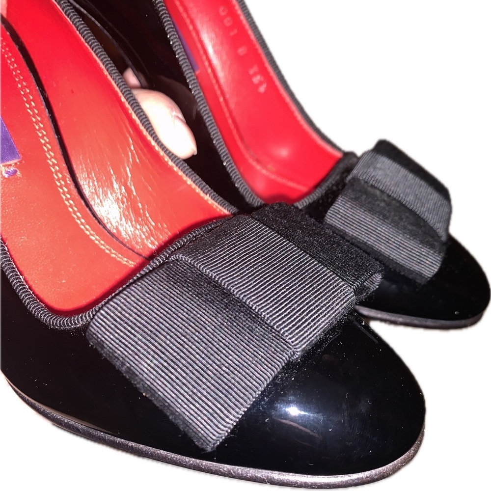 Ralph Lauren Purple Label Mallorie Black Patent Leather Bow Pumps Heels 35.5B - Picture 13 of 17